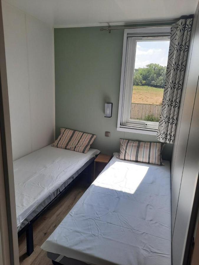 Mobil Home Tout Confort Saint-Hilaire-de-Riez ภายนอก รูปภาพ